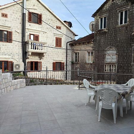 Apartment Rosic Пераст Экстерьер фото
